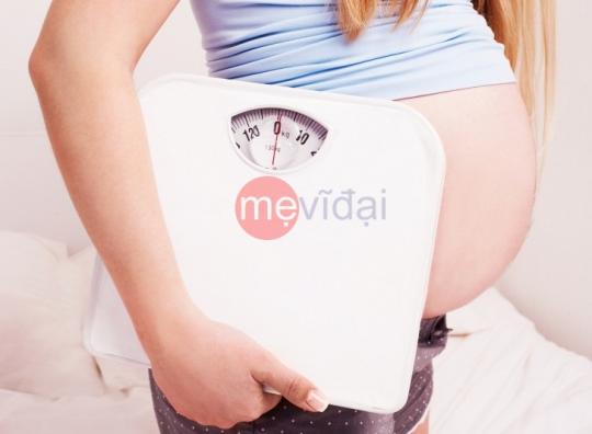 Những chứng bệnh nguy hiểm do mẹ bầu bị béo phì