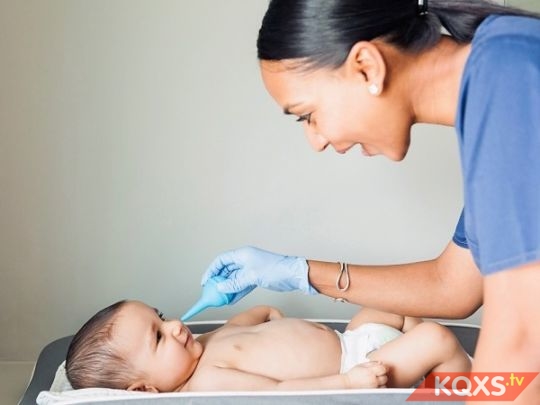 Rửa mũi cho trẻ sơ sinh như thế nào đúng cách tại nhà?