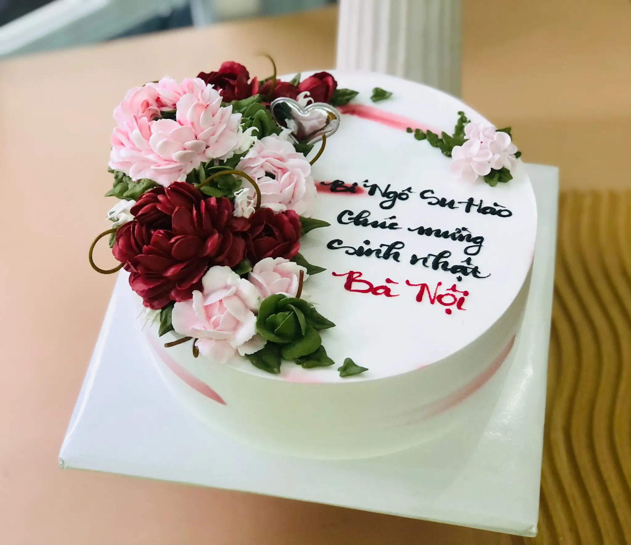 Tiệm Bánh Kem Tuyết Nhung 20A Lê Minh Hữu Phường 4 Vĩnh Long